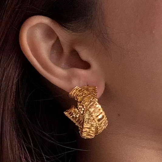 Aurora-Gold-Twist-Studs