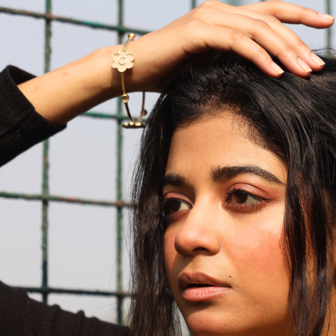 Floral-Cement-Bangle