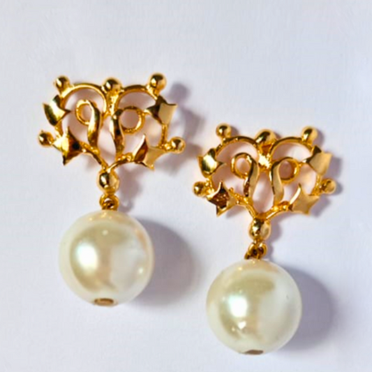 Golden-Grace-Pearl-Earrings