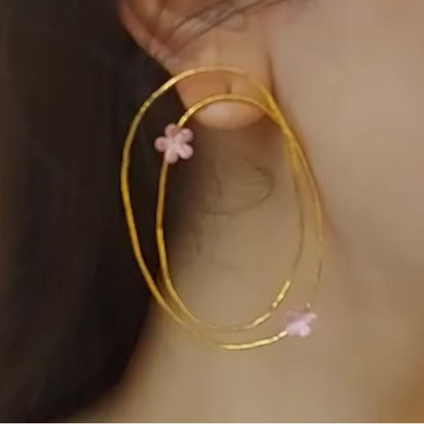 Oval-Shape-Pink-Flower-Earrings