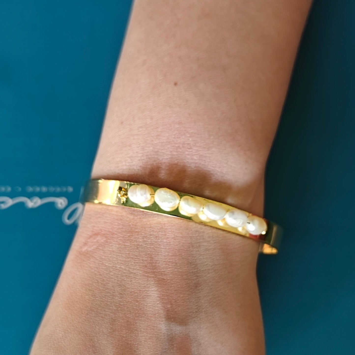 tumble_pearl_bracelet