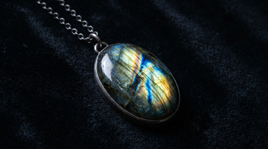 Labradorite pendant necklace showing iridescent blue and gold spectrolite flash – KANSYA Jewellery