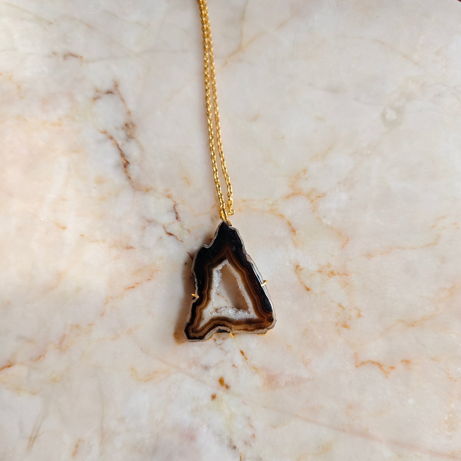 Black-Druzy-Agate-Stone-Pendant