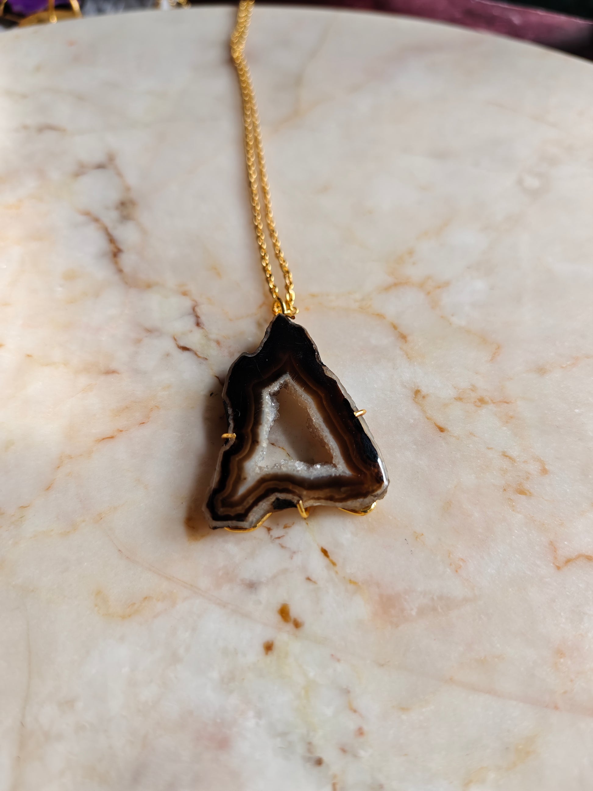 Black-Druzy-Agate-Stone-Pendant