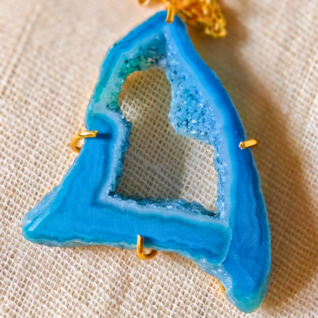 Blue-Druzy-Agate-Stone-Pendant