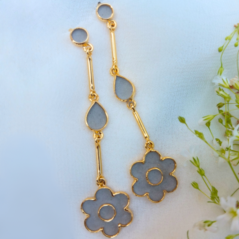 Drop-Down-Flower-Cement-Earrings