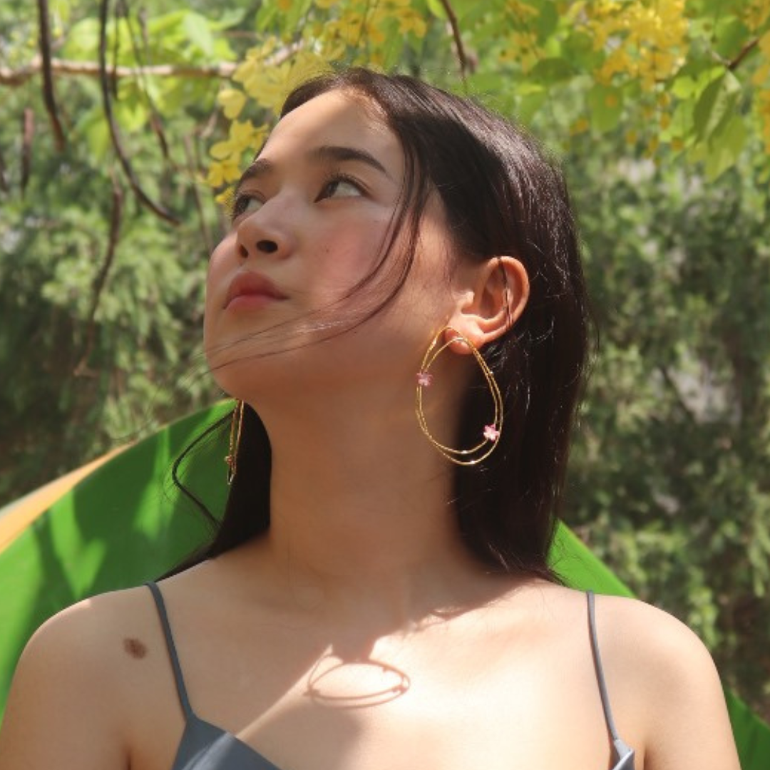 Drop-Shape-Pink-Flower-Earrings