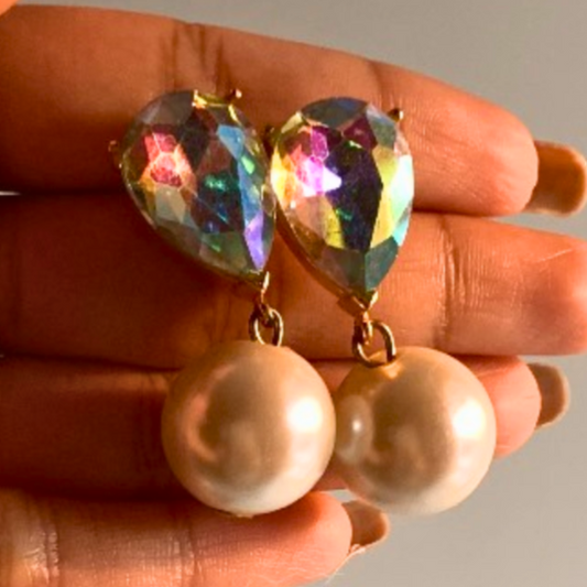Auro-Pearl-Earrings