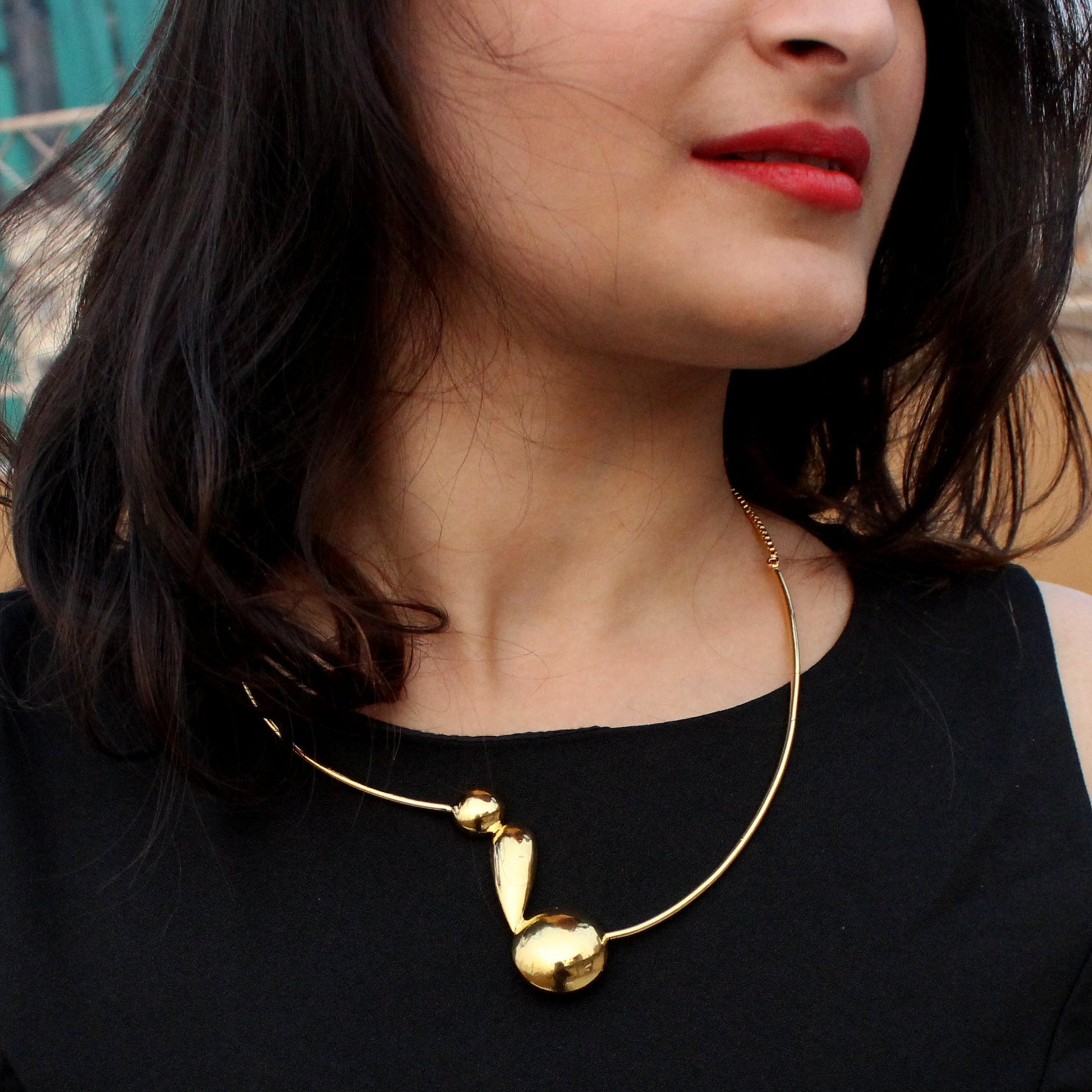 Mano-Cornuta-Necklace