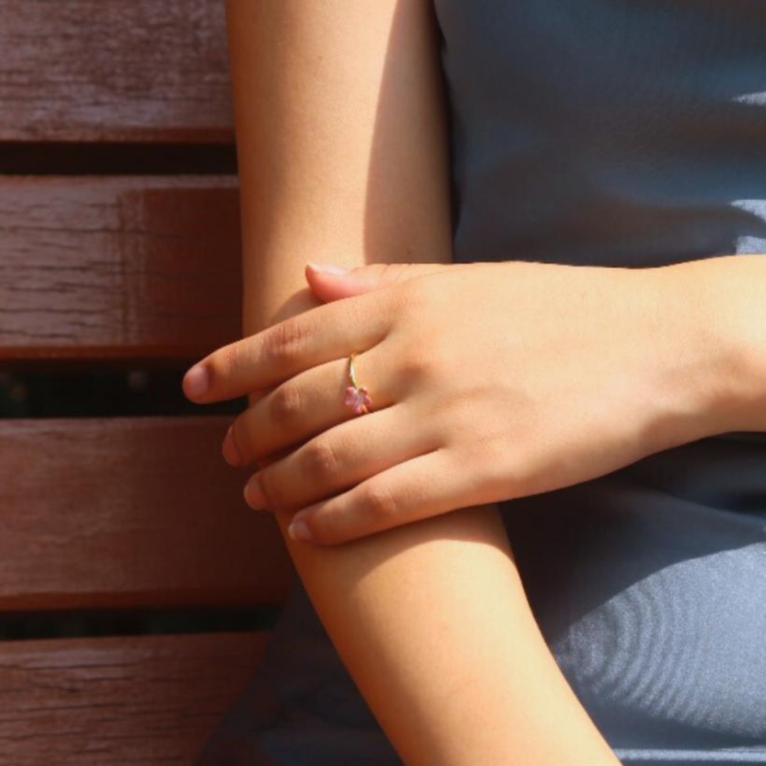 Brass pink flower ring with pink enamel and 18K rhodium gold plating