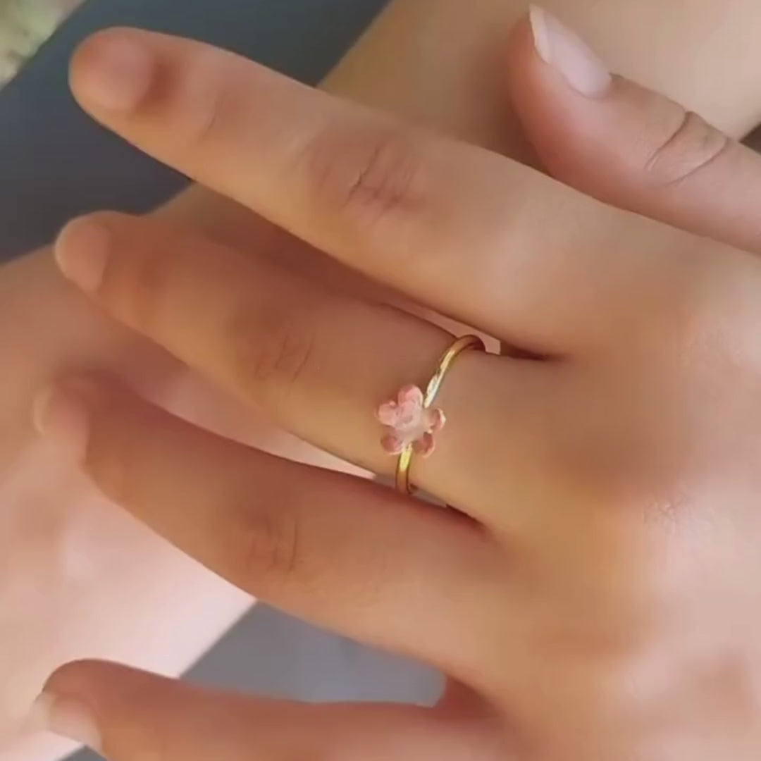 Brass pink flower ring with pink enamel and 18K rhodium gold plating
